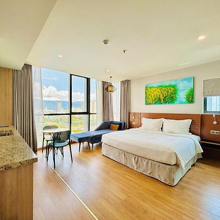 นาม โฮเทล แอนด์ เรสซิเดนซ์ Hotel ดานัง ภายนอก รูปภาพ