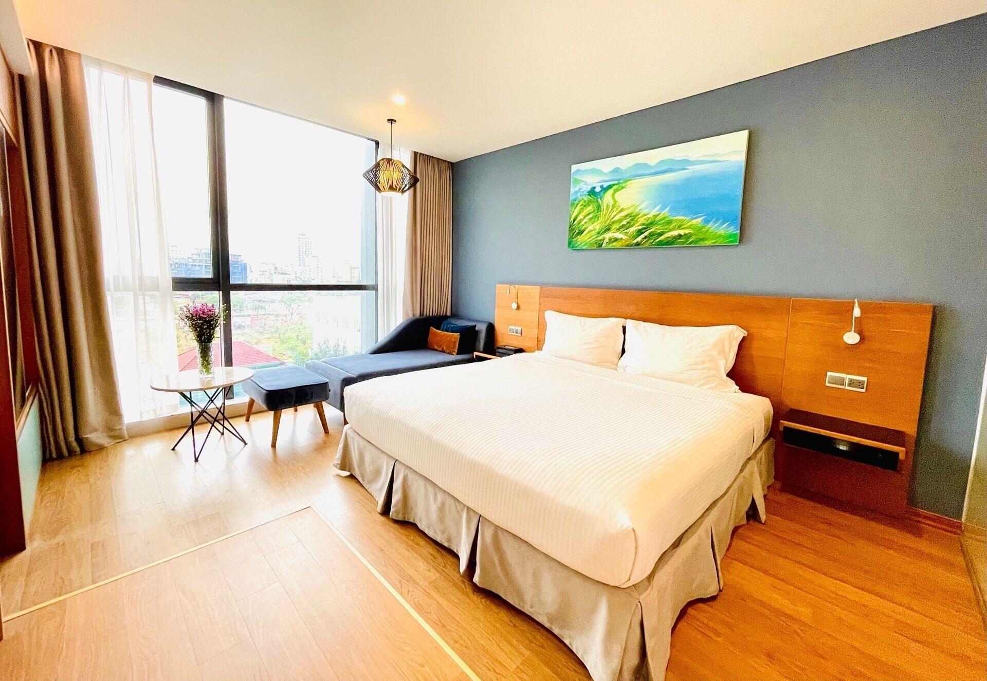 นาม โฮเทล แอนด์ เรสซิเดนซ์ Hotel ดานัง ภายนอก รูปภาพ