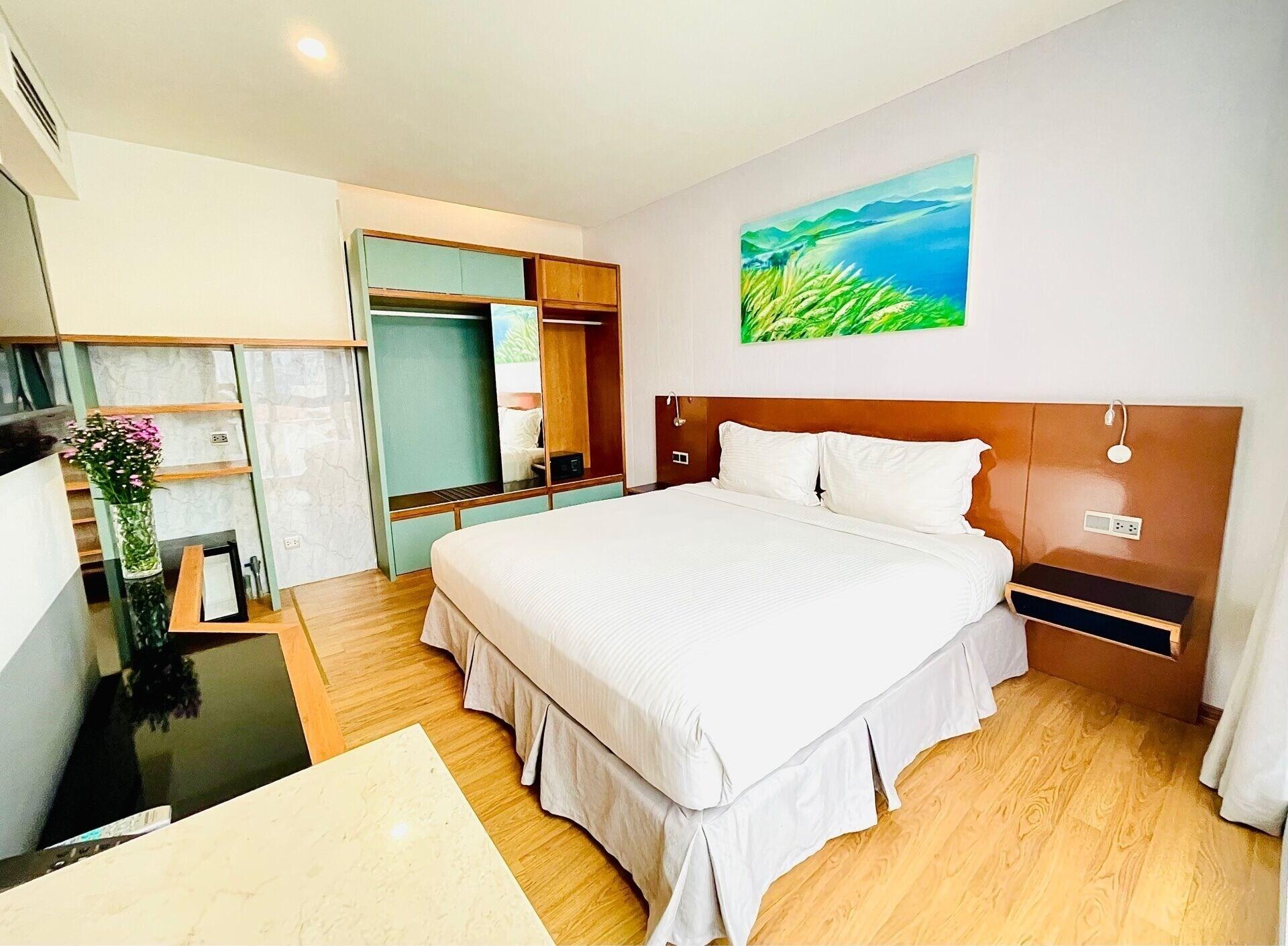 นาม โฮเทล แอนด์ เรสซิเดนซ์ Hotel ดานัง ภายนอก รูปภาพ