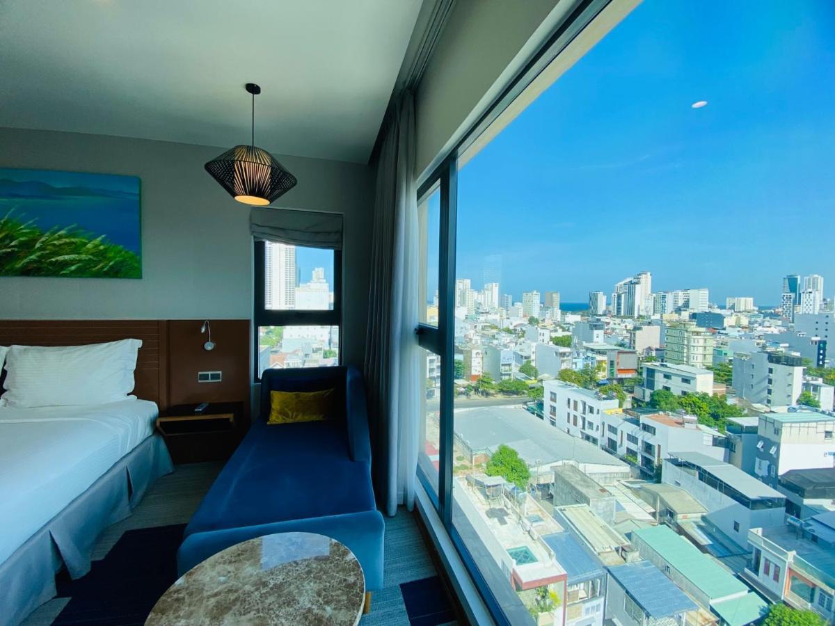นาม โฮเทล แอนด์ เรสซิเดนซ์ Hotel ดานัง ภายนอก รูปภาพ