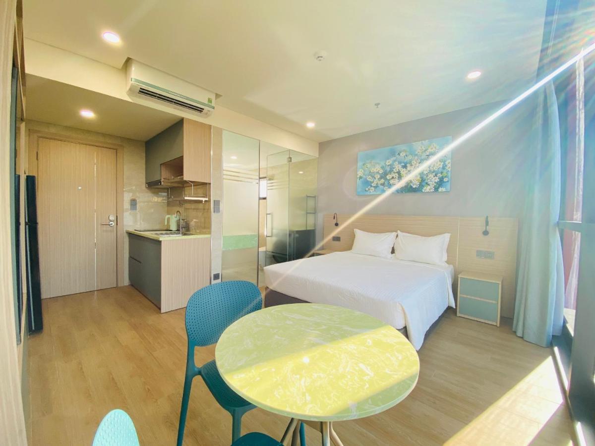 นาม โฮเทล แอนด์ เรสซิเดนซ์ Hotel ดานัง ภายนอก รูปภาพ